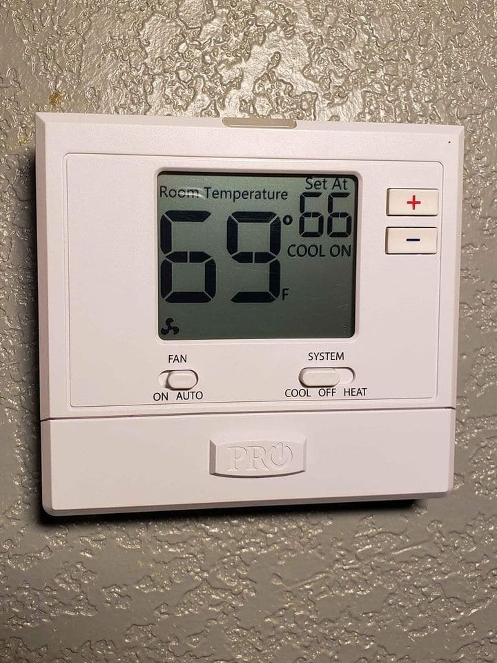 digital thermostat